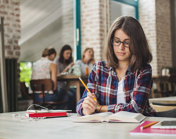 B.Sc Nursing Admission: 7 Common Mistakes and the Right Way